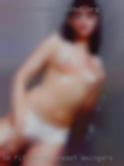 I'm fit young looking for a good breast swingers time.